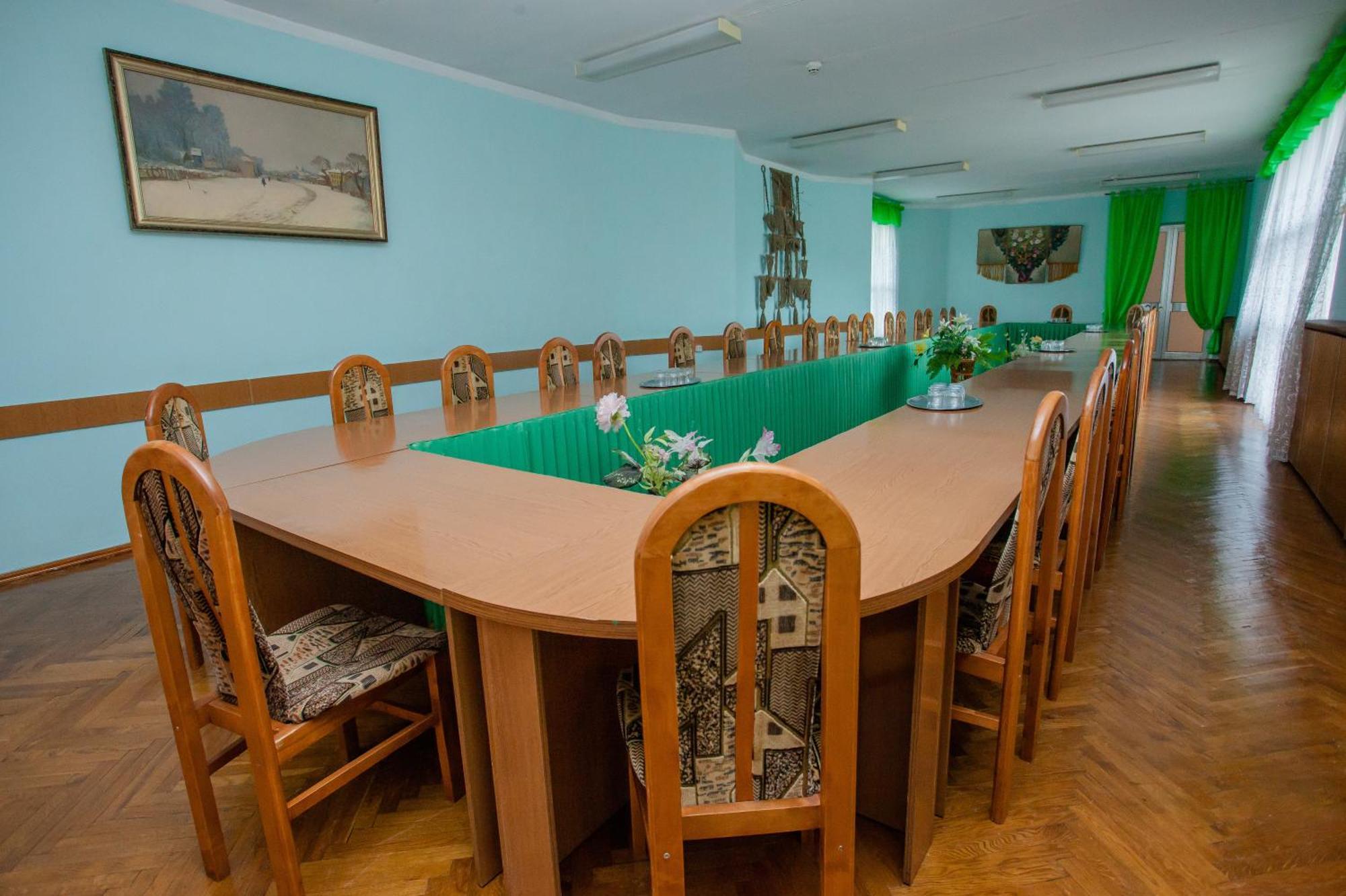Санаторій Червона Калина Zhobryn Exterior photo