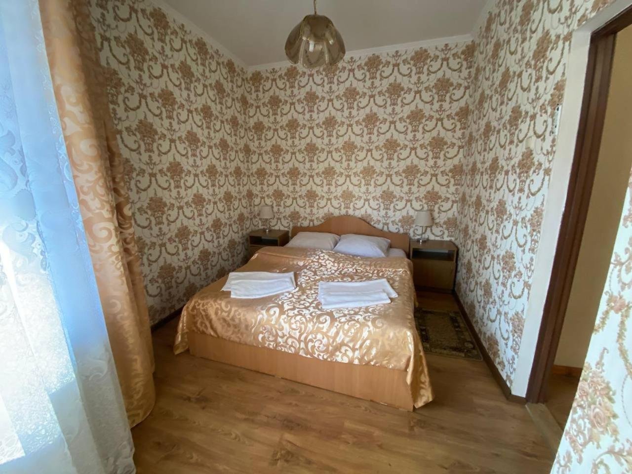 Санаторій Червона Калина Zhobryn Exterior photo
